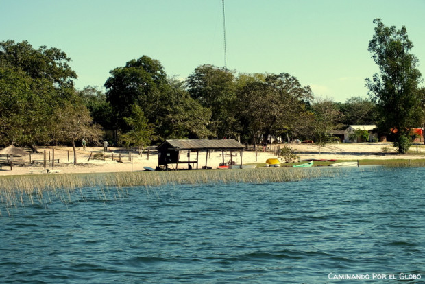 Laguna Blanca Paraguay